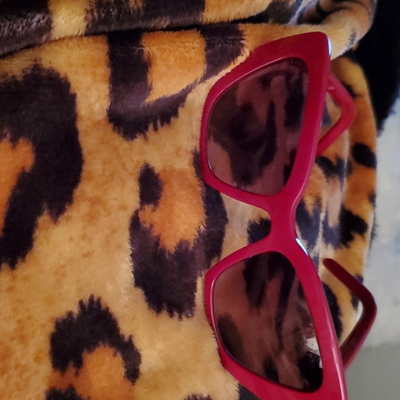 Sunglasses main image 5
